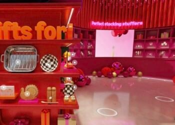 Amazon Invests in Digital Shops