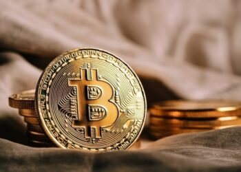 MicroStrategy (MSTR) Analyzed: Premium Valuation and Bitcoin Technique