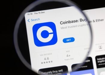 Webull Pay Faucets Coinbase Infrastructure for Crypto Rewards and Staking Providers